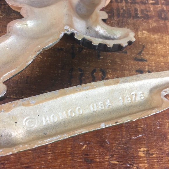 Homco Metal Football Player Wall plaque kids boys room vintage Decor - Picture 5 of 8